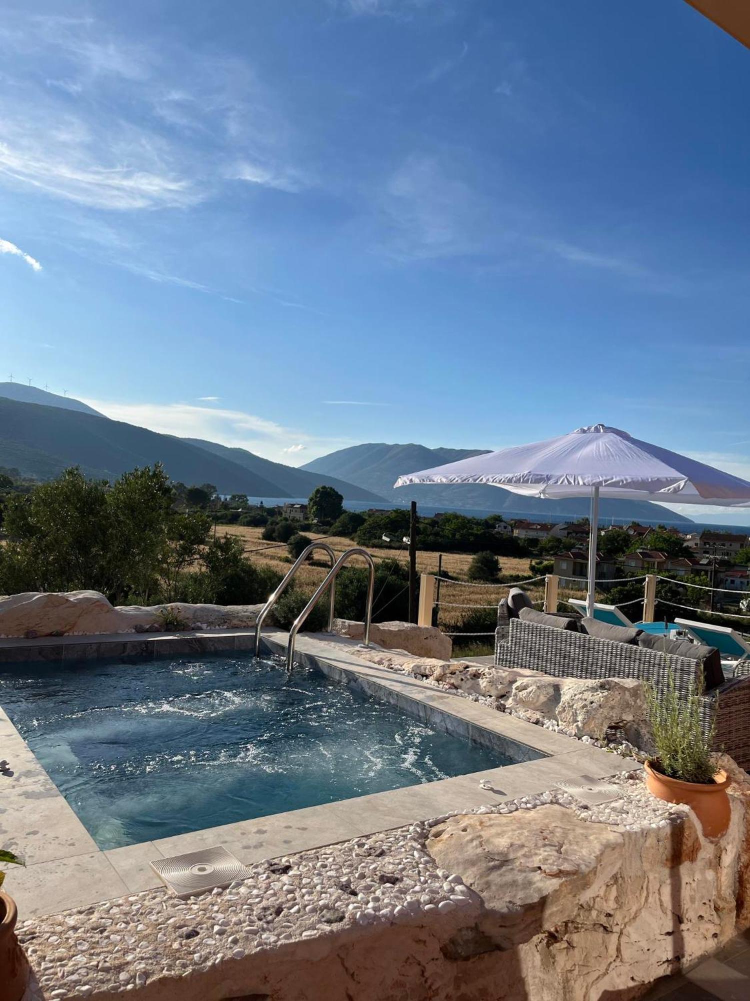 Villa Averto Sami  Exteriör bild