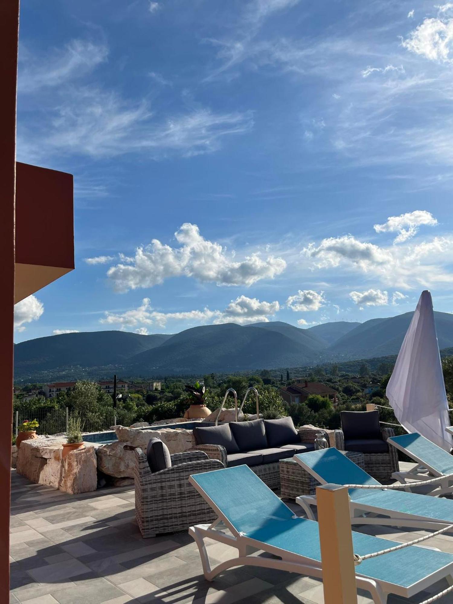 Villa Averto Sami  Exteriör bild